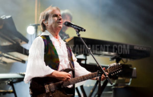 Chris De Burgh, York, Music, Review, Jo Forrest, TotalNtertainment, York Barbican