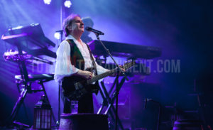 Chris De Burgh, York, Music, Review, Jo Forrest, TotalNtertainment, York Barbican