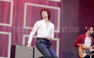 The Kooks, Leeds Festival, Review, Jo Forrest, TotalNtertainment, Leeds