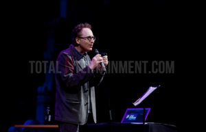 Jon Ronson, Review, Jo Forrest, TotalNtertainment, Leeds, Graham Finney, Theatre