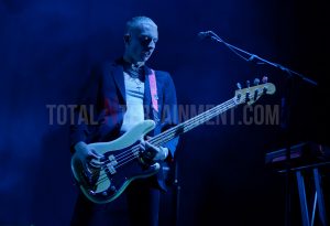 Wolf Alice, Leeds Festival, Review, Jo Forrest, TotalNtertainment, Leeds