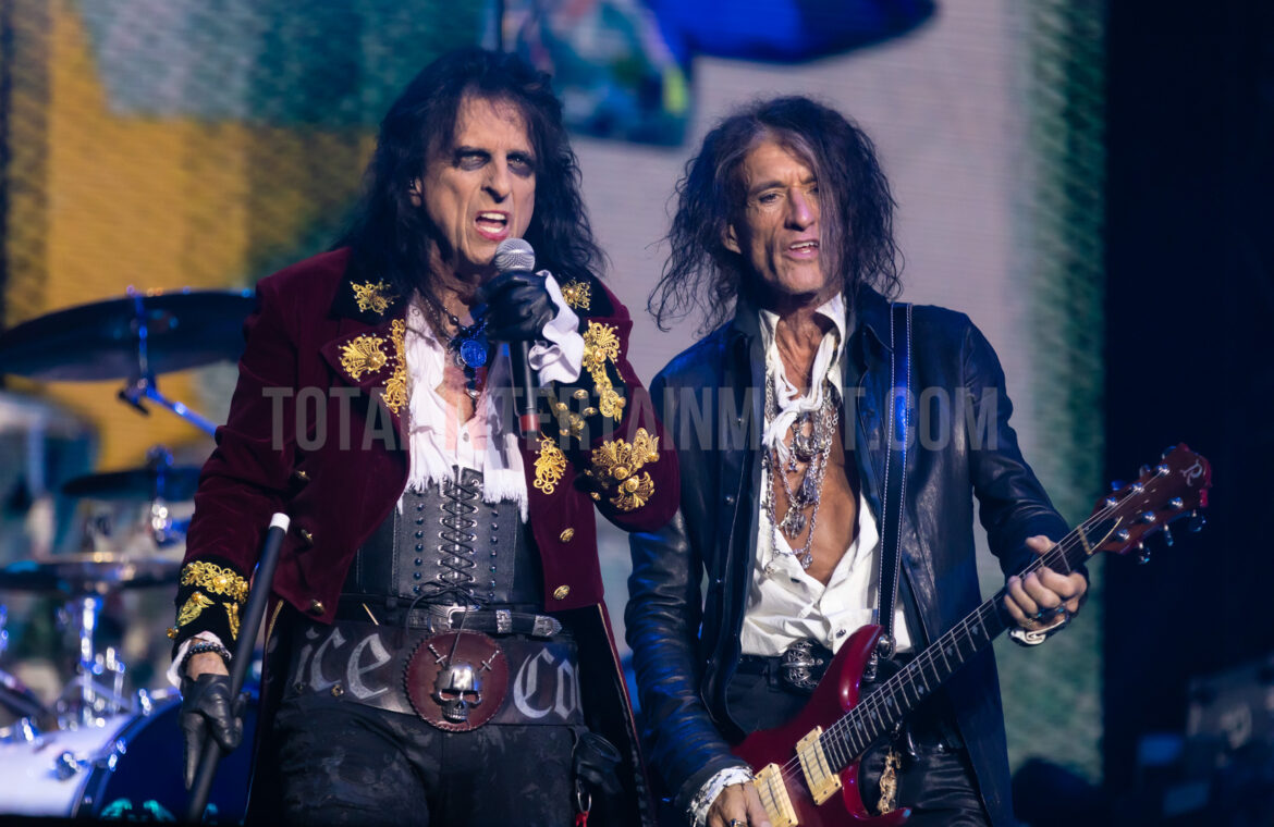 Jo Forrest, Live Event, Music Photography, Totalntertainment, Hollywood Vampires, Johnny Depp, Alice Cooper, Joe Perry, Manchester