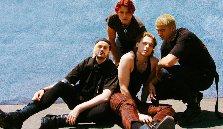 5sos Release New Single And Music Video Teeth Ft Tom Morello