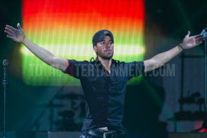 Enrique Iglesias, Manchester, TotalNtertainment, Jo Forrest, Review