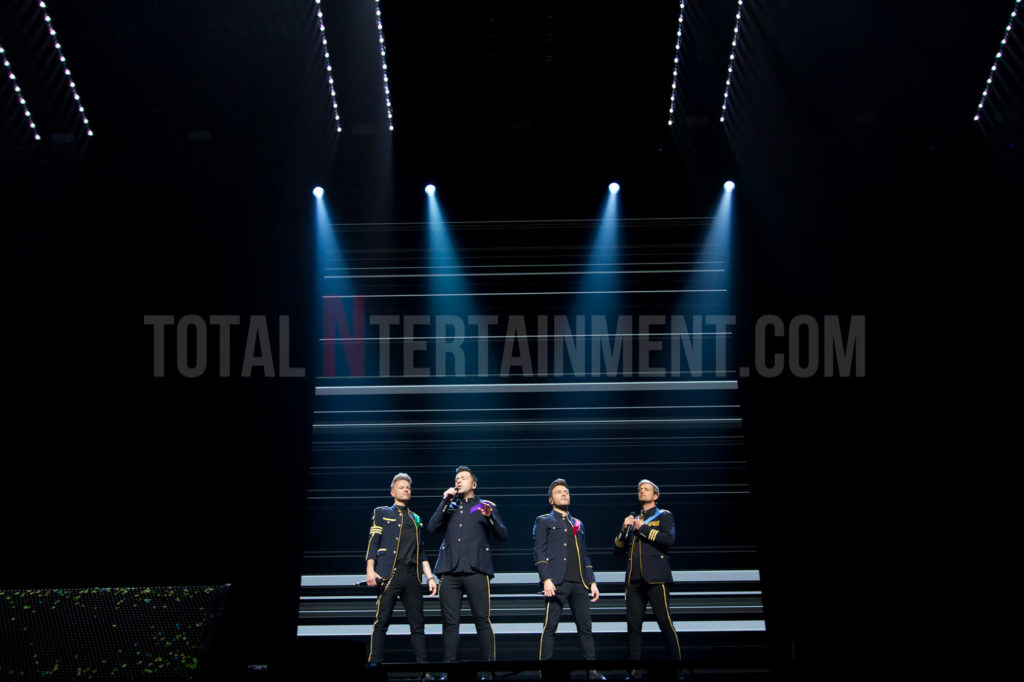 Westlife, First Direct Arena, Leeds, TotalNtertainment, Jo Forrest, Review