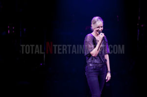 Dido, Albert Hall, Manchester, TotalNtertainment, Jo Forrest, Review