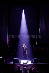 Dido, Albert Hall, Manchester, TotalNtertainment, Jo Forrest, Review