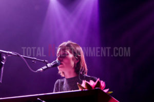 Nina Nesbitt, Leeds, O2 Academy, Jo Forrest, Review, TotalNtertainment