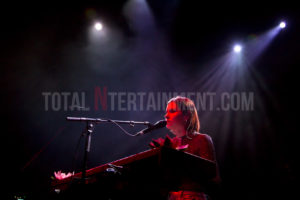 Nina Nesbitt, Leeds, O2 Academy, Jo Forrest, Review, TotalNtertainment