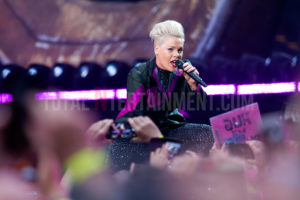 Pink, Anfield Stadium, Music, TotalNtertainment, Liverpool, Jo Forrest, Review