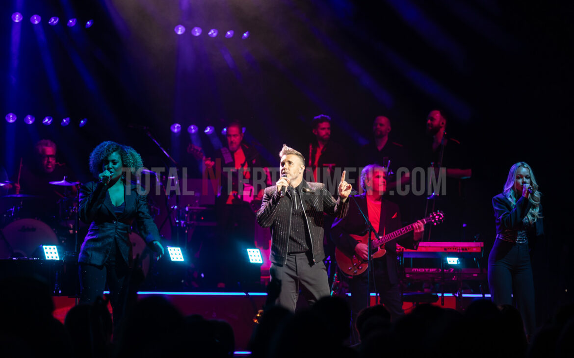 Gary Barlow
