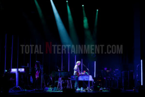 Snow Patrol, Music, Manchester, TotalNtertainment, Jo Forrest, Review