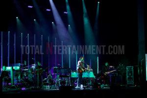 Snow Patrol, Music, Manchester, TotalNtertainment, Jo Forrest, Review