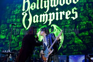 Hollywood Vampires, Manchester, Jo Forrest, TotalNtertainment, Music, Johnny Depp, Alice Cooper, Joe Perry