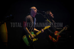 Travis, Manchester, Christopher James Ryan, TotalNtertainment, Review