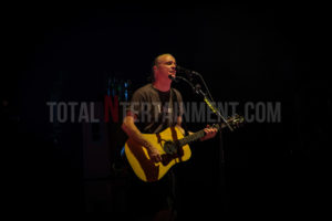 Travis, Manchester, Christopher James Ryan, TotalNtertainment, Review