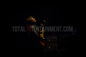 Travis, Manchester, Christopher James Ryan, TotalNtertainment, Review