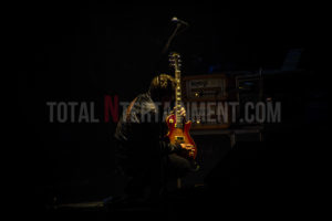 Travis, Manchester, Christopher James Ryan, TotalNtertainment, Review