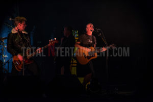 Travis, Manchester, Christopher James Ryan, TotalNtertainment, Review