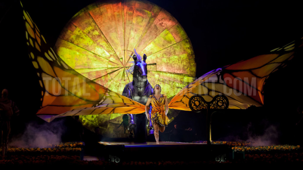 Cirque Du Soleil, Luzia, Circus, Jo Forrest, Review, Royal Albert Hall, London, TotalNtertainment