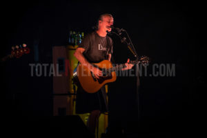 Travis, Manchester, Christopher James Ryan, TotalNtertainment, Review