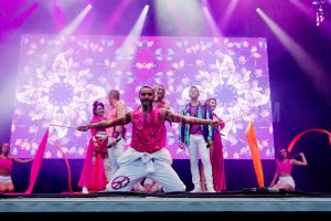 Steps, Scarborough, Jo Forrest, Open Air Theatre, TotalNtertainment, review