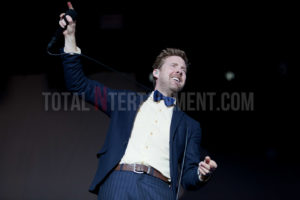 Kaiser Chiefs, Elland Road, Leeds, TotalNtertainment, Music, Review, Jo Forrest