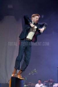 Kaiser Chiefs, Elland Road, Leeds, TotalNtertainment, Music, Review, Jo Forrest