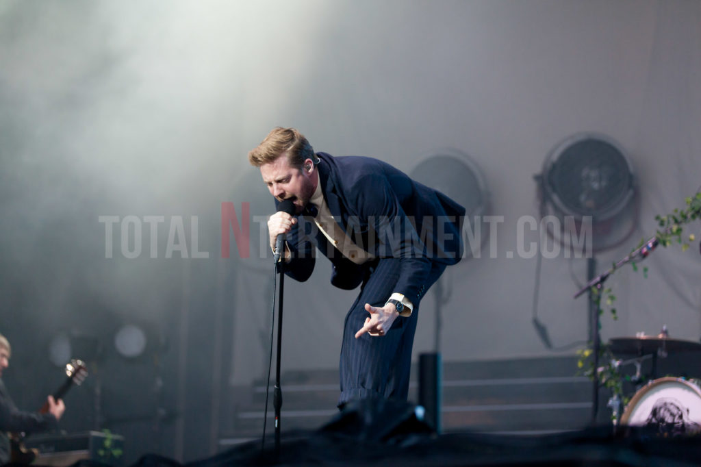 Kaiser Chiefs, Elland Road, Leeds, TotalNtertainment, Music, Review, Jo Forrest