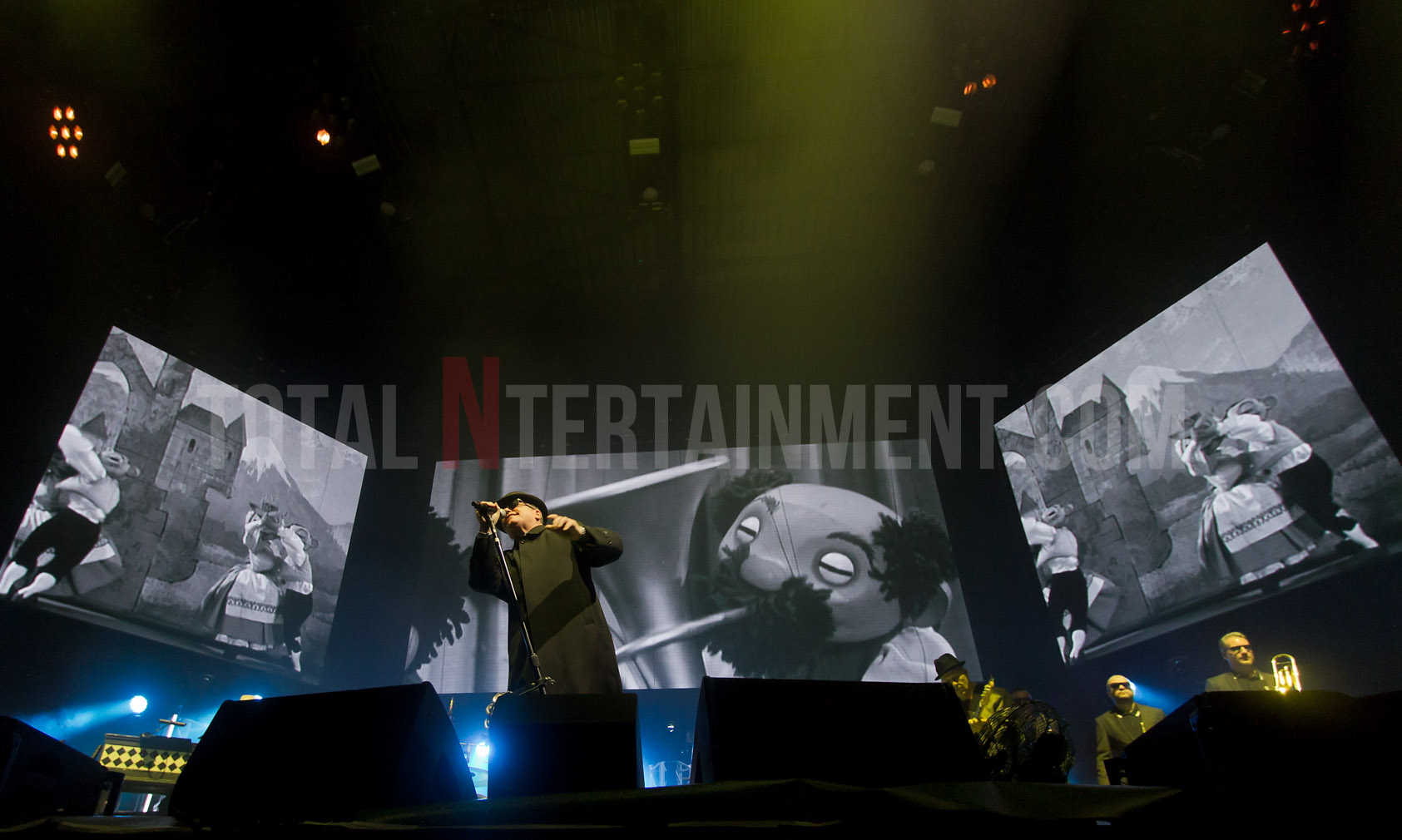 Madness, Leeds, First Direct Arena, Jo Forrest, Review, TotalNtertainment