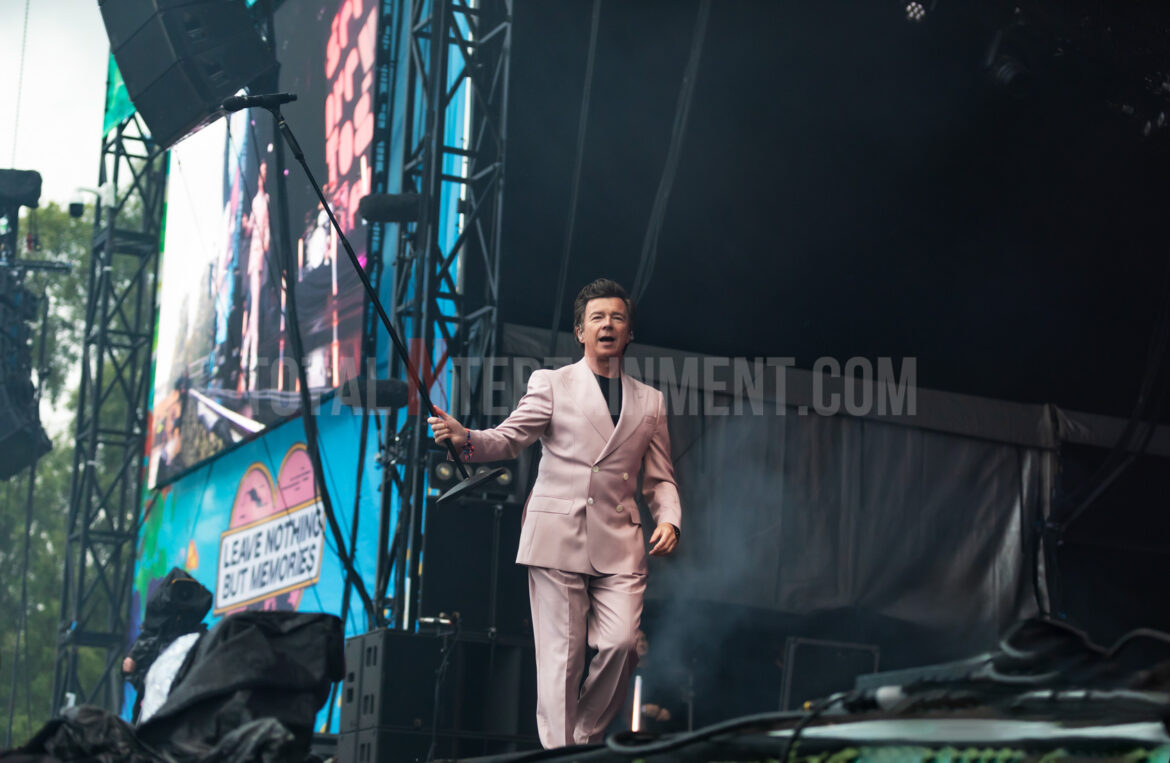 Kendal Calling, Music, Festival, Jo Forrest, TotalNtertainment, Review, Lowther Park, Rick Astley, Tom Stade