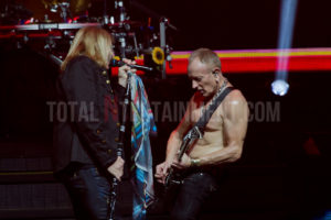 Def Leppard, Manchester, Review, Jo Forrest, TotalNtertainment, Hysteria