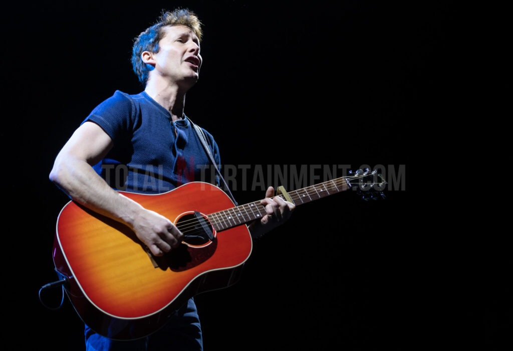 James Blunt, Music, Jo Forrest, Live Event, TotalNtertainment, First Direct Arena