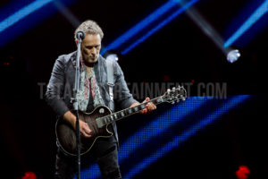 Def Leppard, Manchester, Review, Jo Forrest, TotalNtertainment, Hysteria