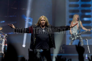 Def Leppard, Manchester, Review, Jo Forrest, TotalNtertainment, Hysteria