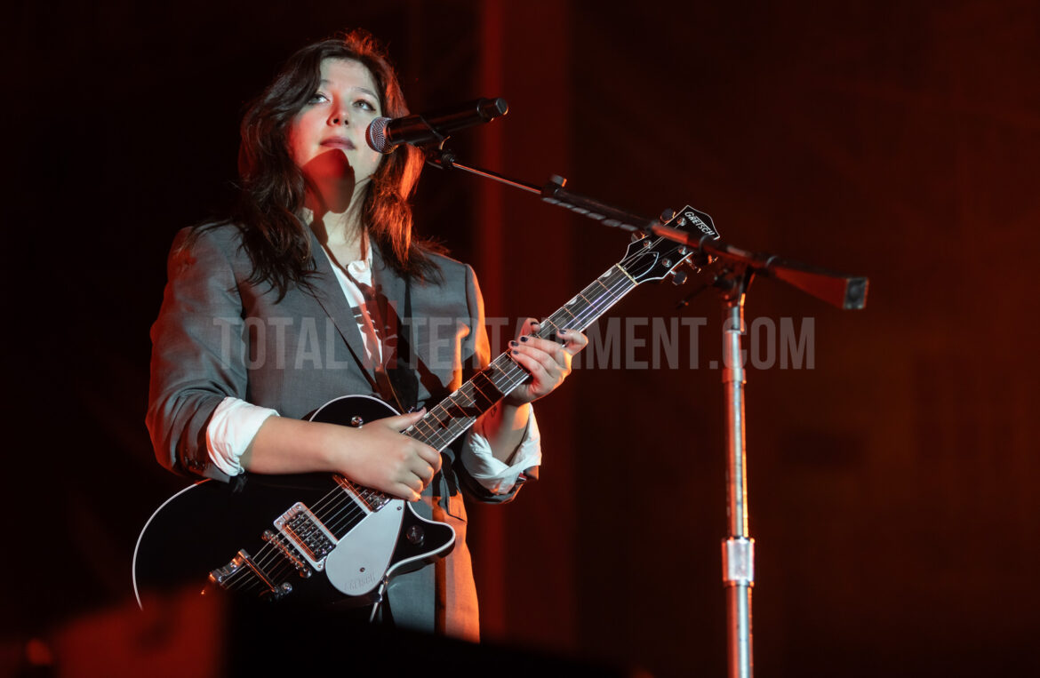 Jo Forrest, Live Event, Music Photography, Totalntertainment, Boygenius, Halifax, The Piece Hall, Music Photography