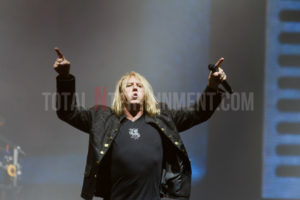 Def Leppard, Manchester, Review, Jo Forrest, TotalNtertainment, Hysteria