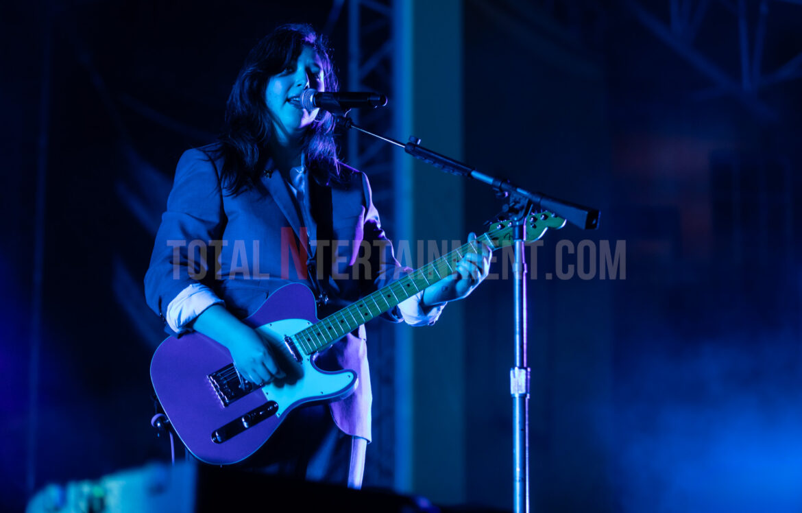 Jo Forrest, Live Event, Music Photography, Totalntertainment, Boygenius, Halifax, The Piece Hall, Music Photography