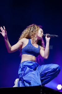 Ella Eyre, totalntertainment, Leeds, The Script, tour, support, Graham Finney