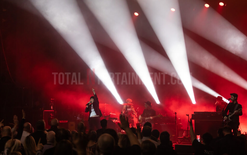 Texas, Sharleen Spiteri, Jo Forrest, TotalNtertainment, Music, Live Event, Harrogate Convention Centre