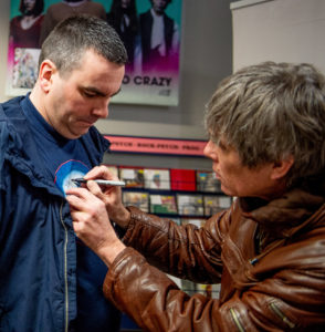 Ian Brown , Album Signings, TotalNtertainment, Shirlaine Forrest, Music