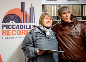 Ian Brown , Album Signings, TotalNtertainment, Shirlaine Forrest, Music