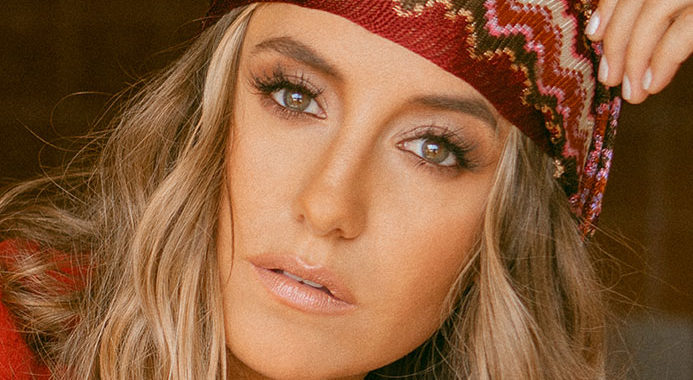 Lainey Wilson’s Sayin’ What I’m Thinkin’ out now