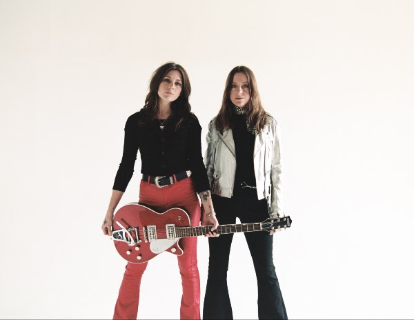 Larkin Poe, Music News, New Single, TotalNtertainment, Georgia Off My Mind