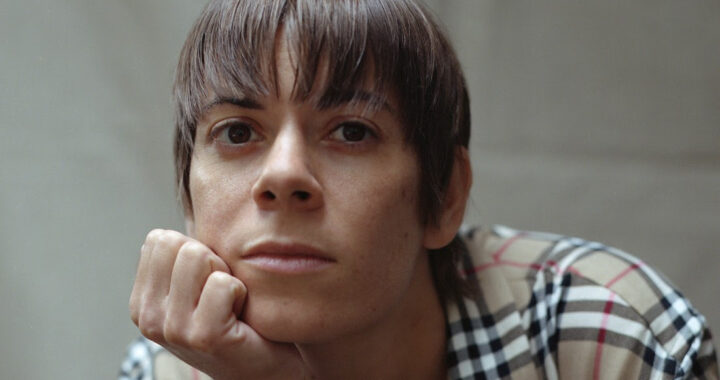 “The Avalanche’ new album Liz Lawrence – Out not