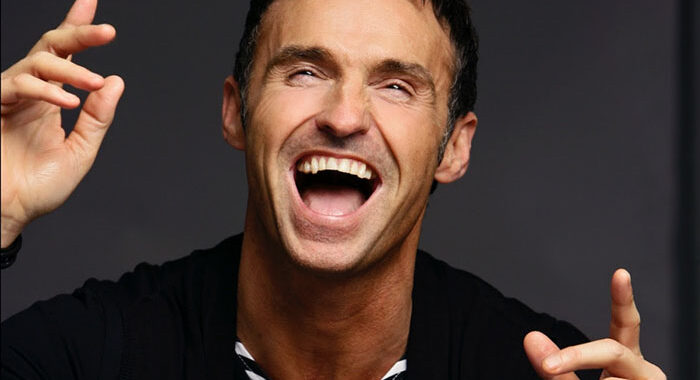 Marti Pellow is heading out on tour