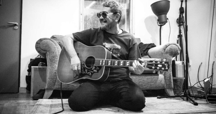 Michael Head & The Red Elastic Band Album & Tour