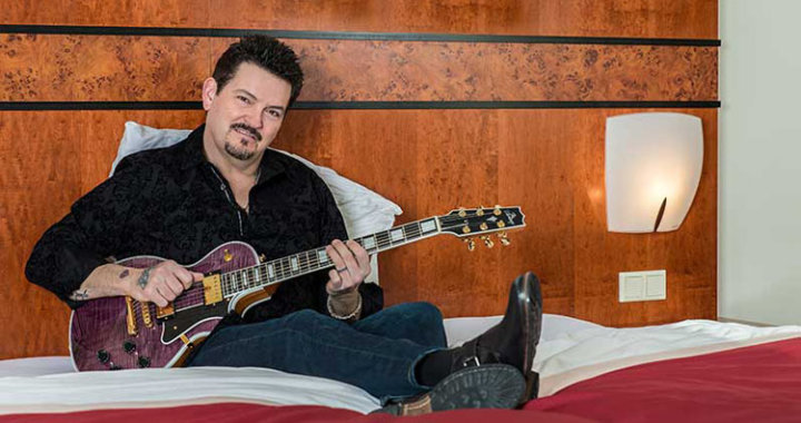 Mike Zito to tour the UK in April 2020