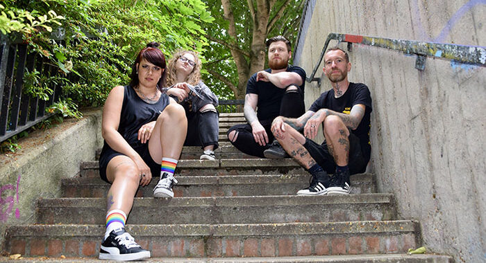 Millie Manders and The Shutup – Sweet Melody