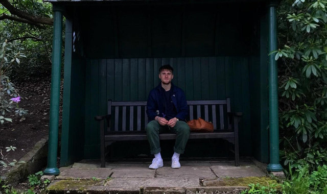Niall Summerton shares his new single ‘Love Like Ours’